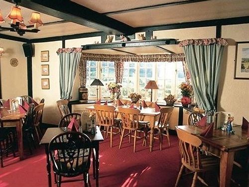 The Druid Inn Llanferres Bagian luar foto